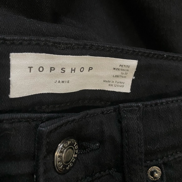 Jamie black denim jeans w26 petite torn knees, fits like an XS 25 - Picture 2 of 6